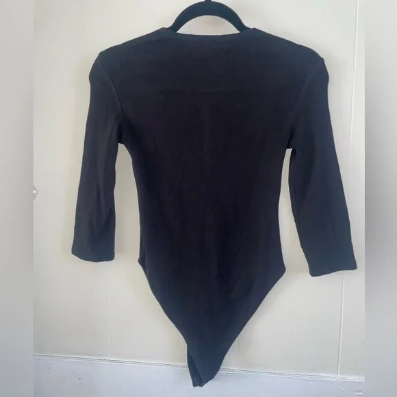 ZARA Black Quarter Sleeve Bodysuit Stretchy Comfy Closet Staple Essential Cute - Picture 5 of 5